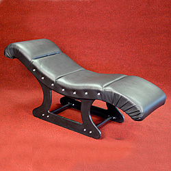 
House of Eros The Contour Bench